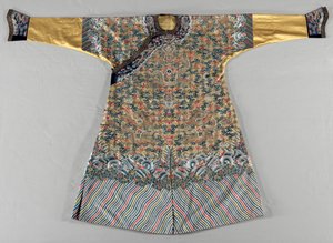 Semi-formal Court Robe Jifu