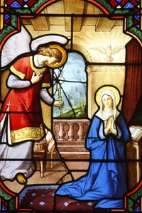 Stained glass: The Annunciation, Levallois-Perret, France by Unbekannt