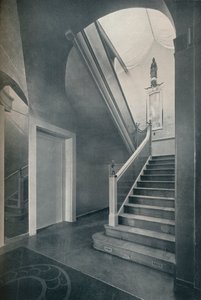 Staircase and Hall of Finella by Architect Raymond McGrath, 1930 by Unbekannt