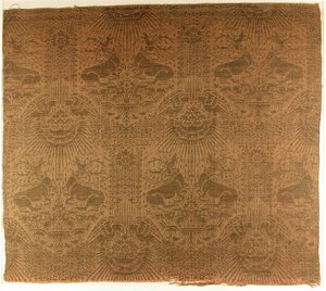 Textile Fragment with Recumbent Harts, Eagles, Clouds, and Sunrays, Italian, 1390s by Unbekannt