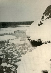 The First Landing-Place, Showing Bay Ice Breaking Out and Drifting Away North by Unbekannt