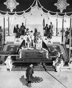 The Nizam of Hyderabad pays homage at the Delhi Durbar