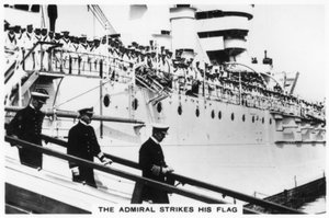 The Admiral Striking His Flag, HMS Warspite by Unbekannt
