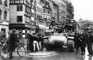The First Allied Tanks Arrive in Strasbourg, Alsace, November 1944
