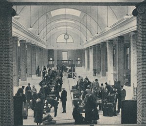Tilbury passenger baggage examined in a spacious new building