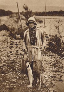 With a catch at Tokanu, New Zealand, c1927