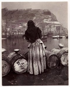 Woman and barrels, Whitby Harbour, c 1905 by Unbekannt