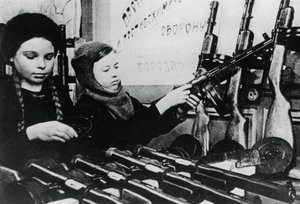 Young girls assembling machine guns in a Russian factory by Unbekannt
