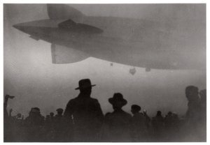 Zeppelin LZ 126 Ascending in Fog by Unbekannt