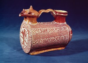 Ewer with lustre decoration, early 16th century, used to pour water over hands during and between courses by Unbekannt Unbekannt