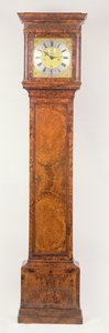 Georgian longcase clock with walnut burr case, 18th century by Unbekannt Unbekannt