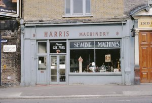 Harris Sewing Machines by Unbekannt Unbekannt