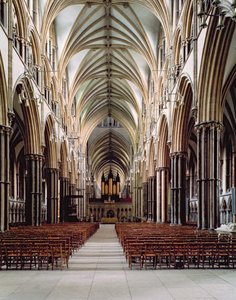 Lincoln Cathedral, 1185-1311, View of the nave, built 1215-55, Lincolnshire, UK
