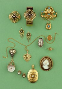 Selection of Jewellery: gold and enamel bracelet, gold and turquoise stomacher brooch, fob watch, mourning ring, cornelian cameo ring and rose-cut diamond locket