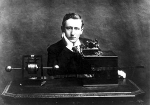 Guglielmo Marconi, Italian radio pioneer