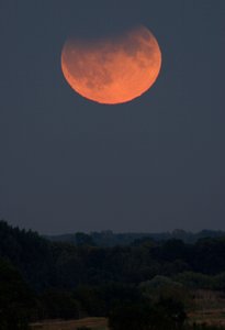 Lunar Eclipse, United Kingdom, 7 September 2006