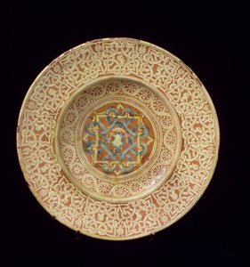 Maiolica Plate Decorated with an Elaborate Repetitive Knot Design Framing Profile Heads on the Border and a Shield in the Central Plaque, Italian, Made in Tuscany