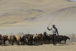 Nomadic tents between Tamar and Ashkhaneh, Iran 2022 by Unbekannter Künstler