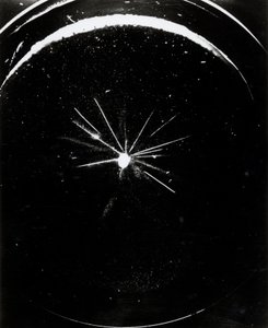 Particle Imaging, Cloud Chamber Tracks of alpha particles by Unbekannt