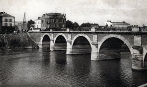 View of the bridge of the Marne in Epernay, Marne - postcard 1910 by Unbekannter Künstler