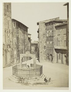 San Gimignano, Piazza Cavour cis della cisterna by Unknown