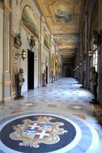 Architecture: view of the Palace of the Grand Masters of the Order of Malta in Valletta, Malta (photo)