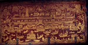 Arrival of the Portuguese in Nanjing, China. Box cover covered with red and gold paint. 17th century