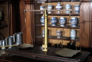Pharmacy scale. 18th century. Museum of Science and Technology, Milan