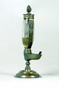 Time measurement: 18th century oil clock