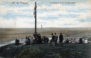 The Calvary of the cliff of Aval. The Treport. Colorful photograph from the beginning of the 20th century by Unknown photographer