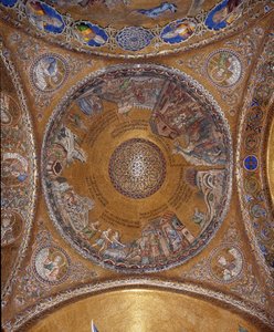 View of the dome with mosaics on a golden background illustrating the life of Moses. In the pendants, the four prophets Solomon, David, Zechariah, Malachi. The beginning of the 13th century. Basilica San Marco