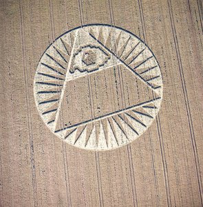 Crop circle in wheat field, Highclere, Hampshire, 21st July 2002