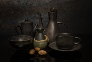 Moody Pottery Still Life by larryliu