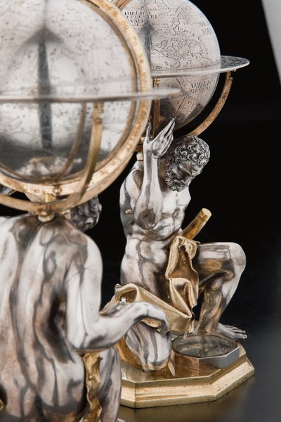 Two exceptional terrestrial and celestial globes, supported by Hercules and Atlas, Augsburg by Abraham Drentwett