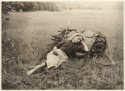 Weary by Alfred Stieglitz