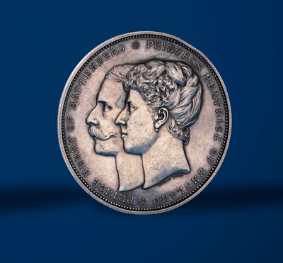 Medal commemorating the marriage of Princess Beatrice and Prince Henry of Battenberg, 1885 (obverse) by Alfred and Wyon, Joseph Shephard Wyon
