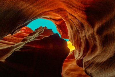 Desert Canyon Glow by Chuanxu Ren