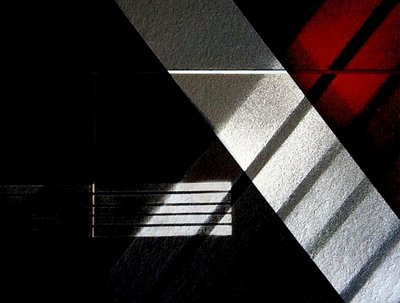 Shadow Play Geometry by Claudio Boczon