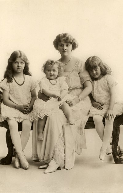 Daphne du Maurier as an Infant by English Photographer