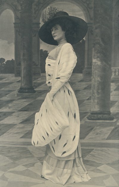 Ermine Wrap, made with Ermine both sides, with large Muff to match, also made in Squirrel by English Photographer