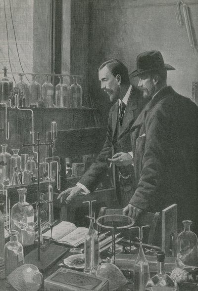 Two Great Experts in Science Confer by English School