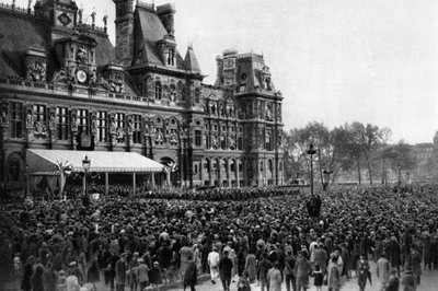 Crowd in front of the Town Hall, Paris, 1931 by Ernest Flammarion