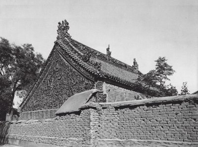 Tsing Yang Shu, Shantung, Hall with Glazed Terra Cotta Reliefs in the Temple of the Tai Shan Goddess by Ernst Boerschmann