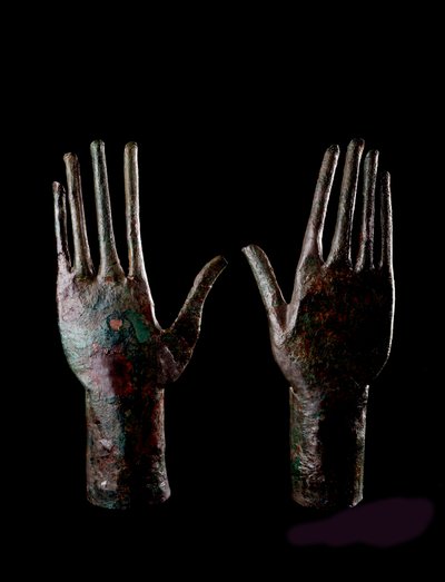 Etruscan art: two hands - Bronze statuettes - 680-670 BC Dim H 23.5 cm From the tomb of the Carro di bronzo, Vulci by Etruscan