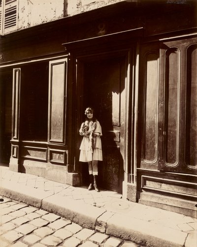 Versailles, Brothel, Petit Place, March 1921 by Eugène Atget