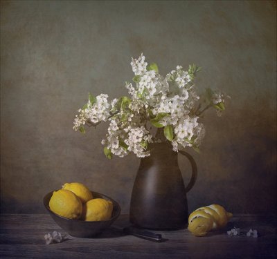 White Blooms and Lemons by Fangping Zhou