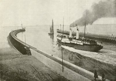Boulogne-sur-Mer, The Jetties by French Photographer