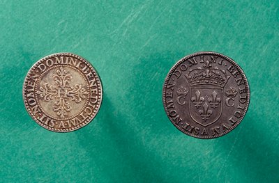 Reverse coins: at the bottom, half franc silver coin with the effigy of Henry III king of France by French School