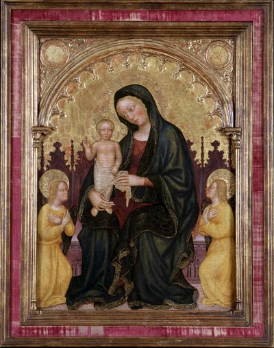 Enthroned Madonna and Child with Two Angels by Gentile da Fabriano