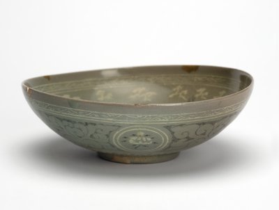 Bowl with cranes and clouds, c.1150-1200 by Korean School